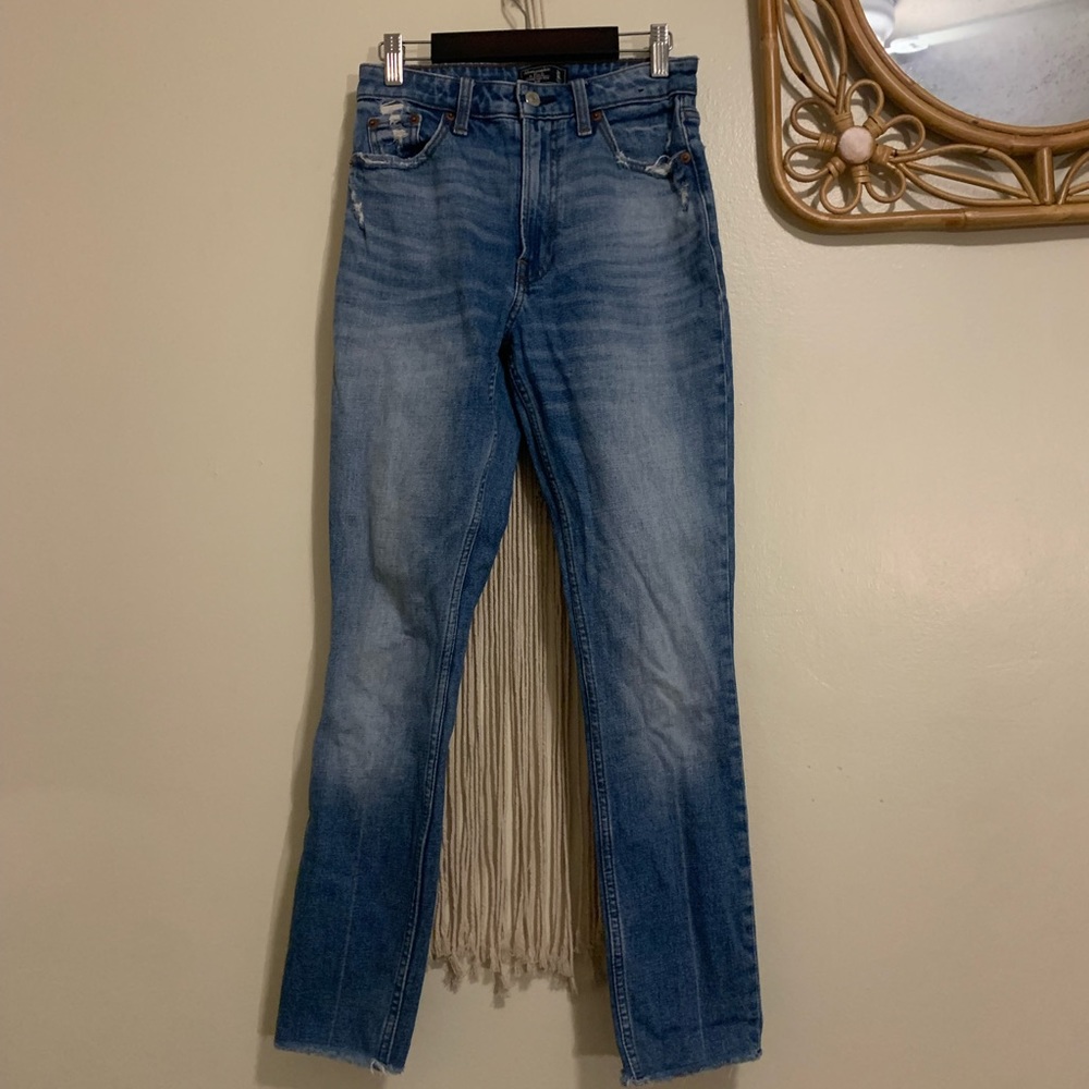 Abercrombie & Fitch Simone High-Rise Slim Jeans Medium Dark wash sz 24/00 - Picture 2 of 3